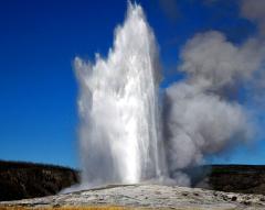 yellowstone park, old faithful erupts at yellowstone park,