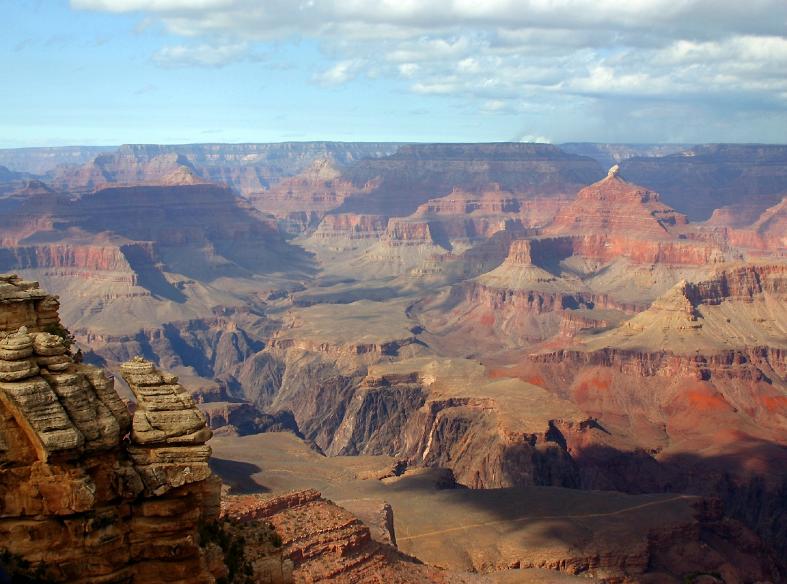 huge landscape of the grand canyon, looking west