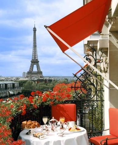 paris hotel plaza athenee image